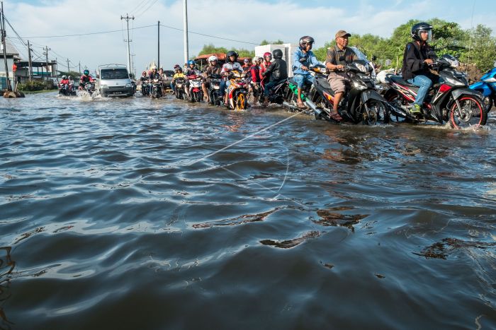 Banjir Rob di Semarang, Ganjar Minta Semua Standby